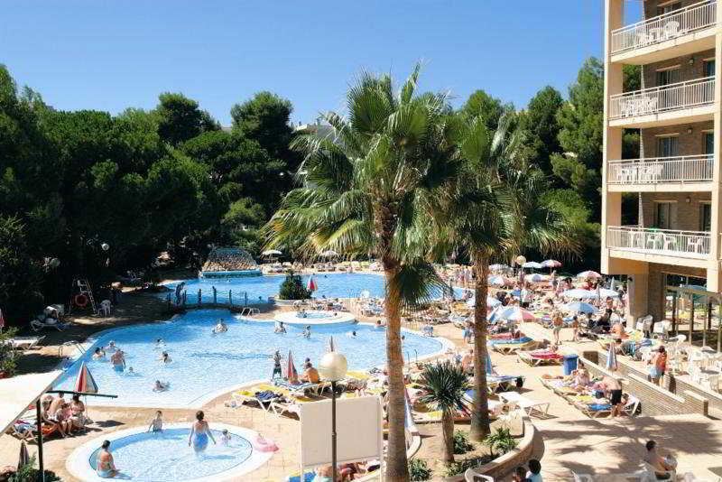 Golden Avenida Family Suites 4* Salou Exterior photo